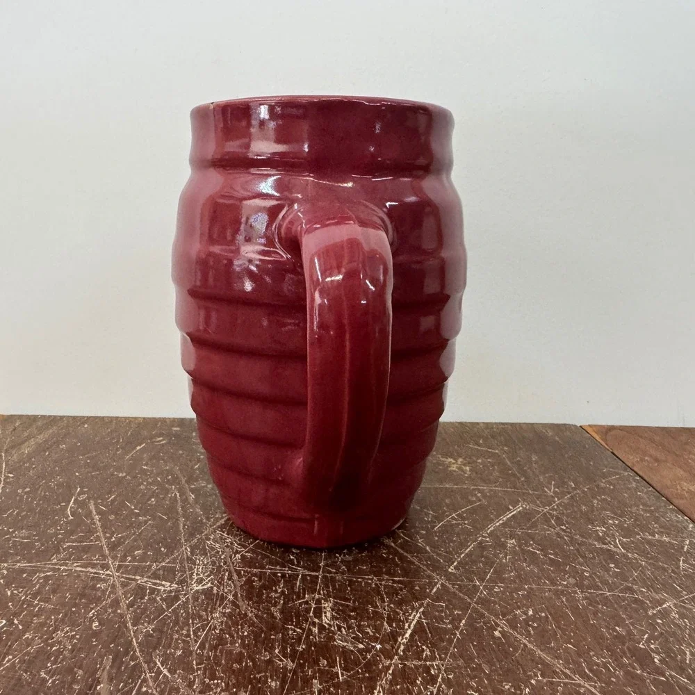 Vintage USA Pottery‎ Pitcher Red Wine Ribbed Design Kitchen Decor Rustic